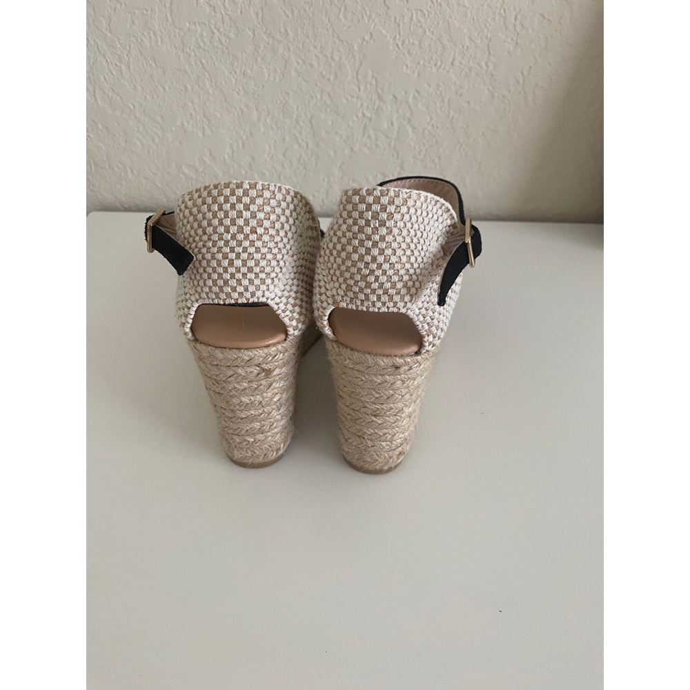 NEVER WORN Giamo platform espadrilles sandals - Picture 3 of 5
